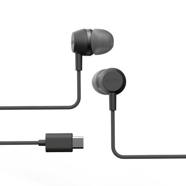 スーディオ SUDIO V3 Pro 有線イヤホン USB Type-C  オニキスブラック SD-3651