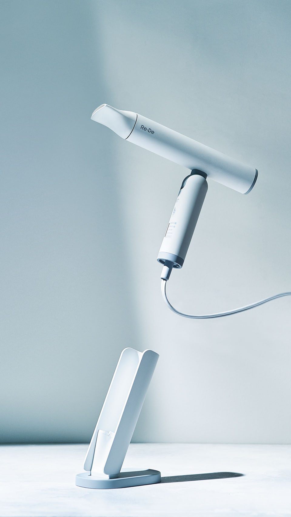 風の速さと軽さが生む、新しいヘアドライ